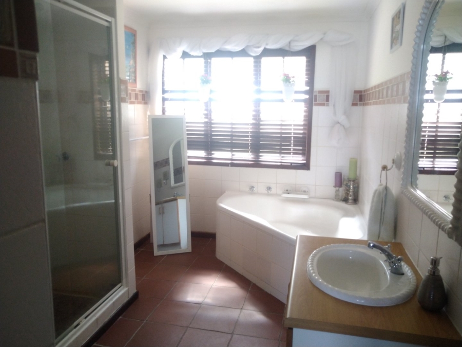 3 Bedroom Property for Sale in Tergniet Western Cape